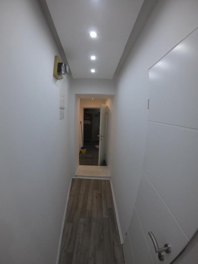 Apartmani Majetic Omisalj ภายนอก รูปภาพ